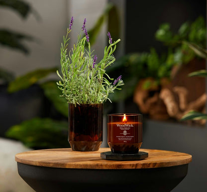 "Tomato Leaf & Basil" Sceted candle